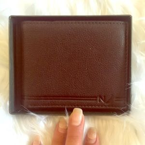 NWOT Nautica Men’s Wallet